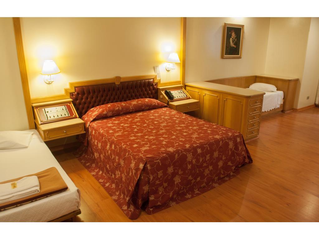 King Hotel Sao Paulo Bagian luar foto